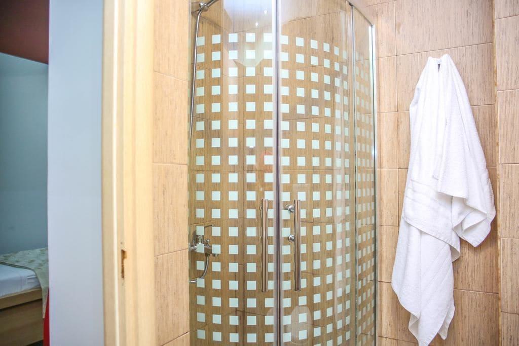 Hotel Vila Aeroport Rinas Dış mekan fotoğraf
