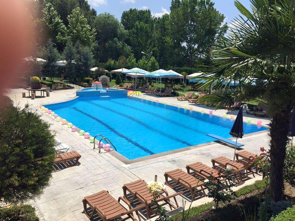 Hotel Vila Aeroport Rinas Konforlar fotoğraf
