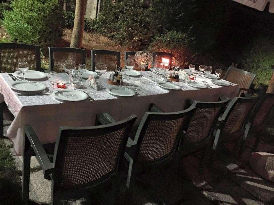 Hotel Vila Aeroport Rinas Restoran fotoğraf
